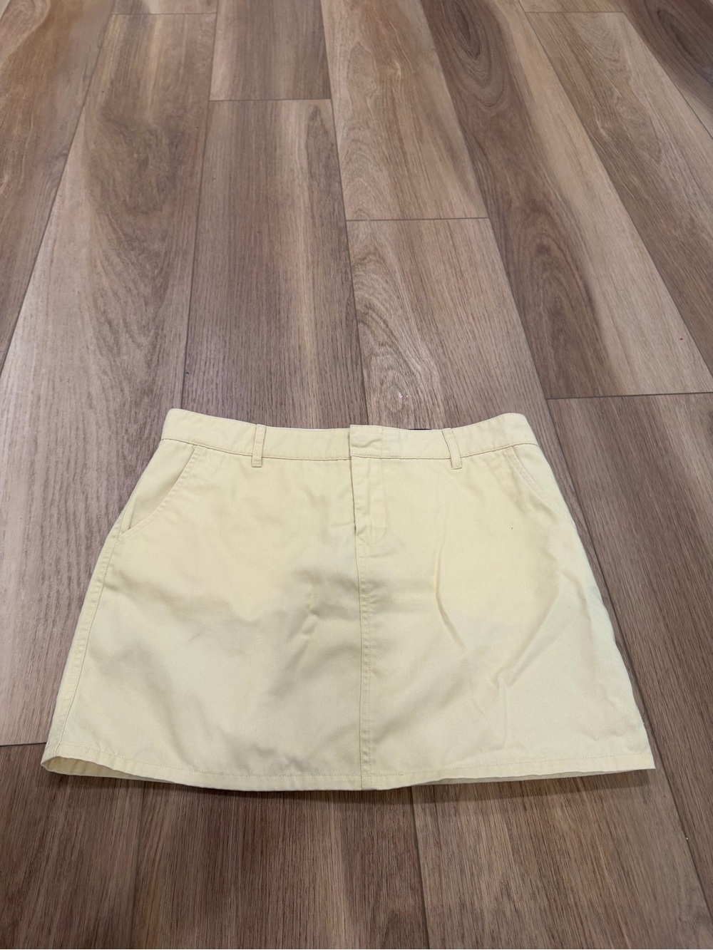 Volcom Light Yellow Women's Mini Skirt
